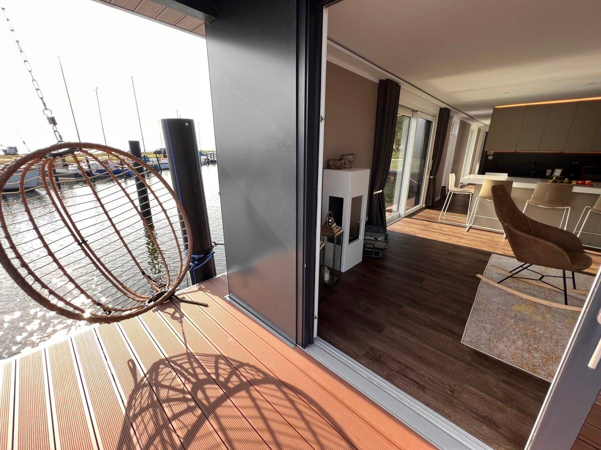 LUXUS Hausboot – 3 Etagen – 100m² Wohnen + 120 m² SONNENTERRASSE – Kamin, Kino, komplett individuell, 14467 Potsdam (Berliner Vorstadt Brandenburger Vorstadt Nördliche Innenstadt)