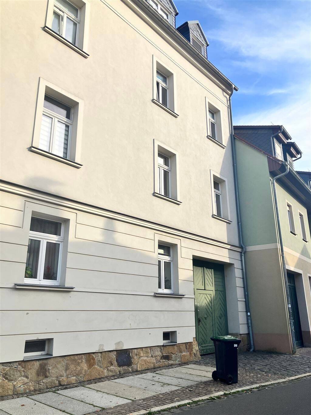 Grimma | 2 Zi.-Whg. | neues Laminat | Bad mit Fenster | Balkon | EBK, 4668 Grimma