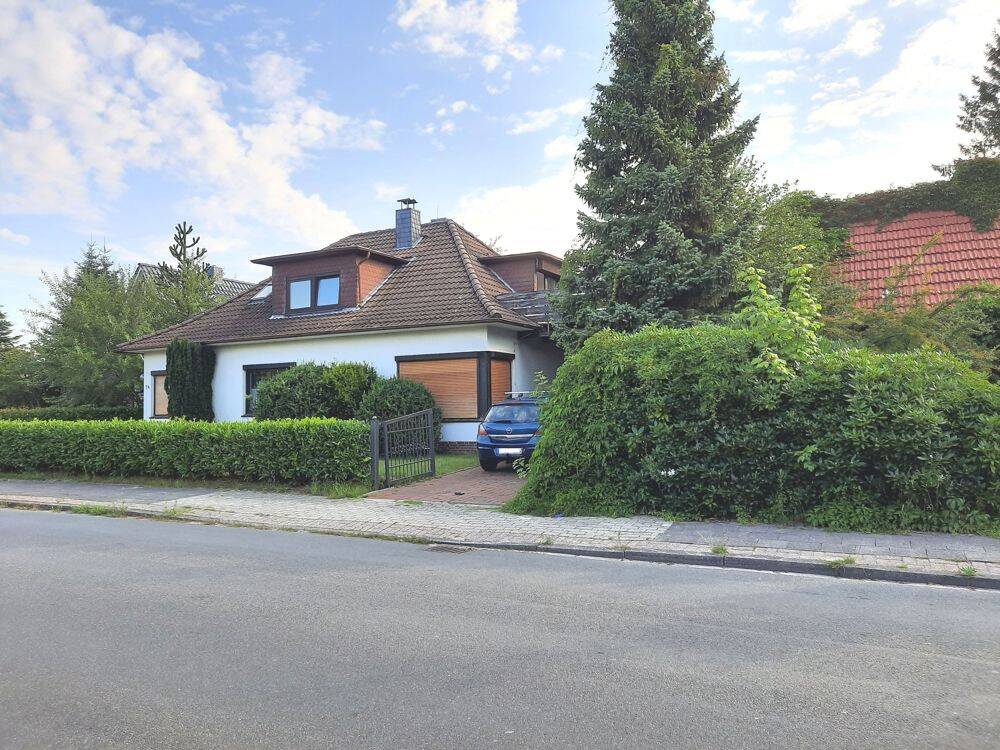 Schnuckelige Oberwohnung mit Dachterrasse, 26419 Schortens (Stadt Wilhelmshaven)