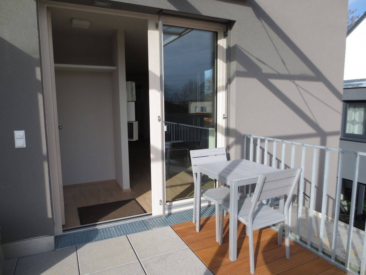 MODERN UND CHARMANT – Komfortables 1 Zi. Studio in S-Plieningen, Internet  – 1431, 70599 Stuttgart