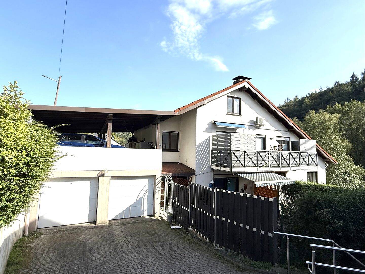 Ihr neues Zuhause- Großzügige Maisonette-ETW mit Balkon, Garten und Garage in Wuppertal, 42399 Wuppertal (Beyenburg)