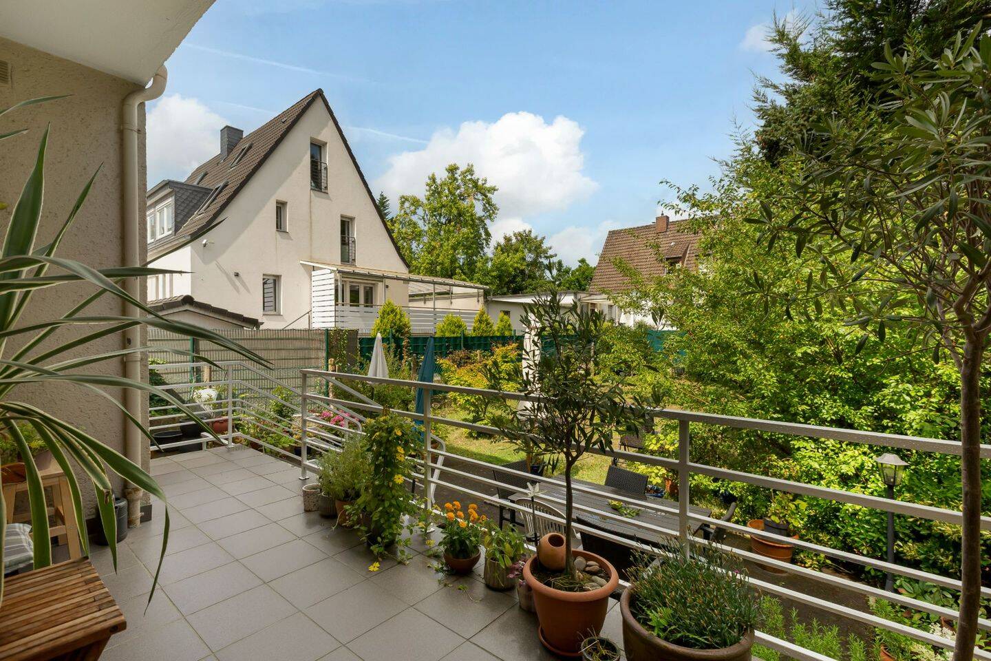 Anlage und Familiendomizil: Dreifamilienhaus im Neusser Stadionviertel!, 41464 Neuss
