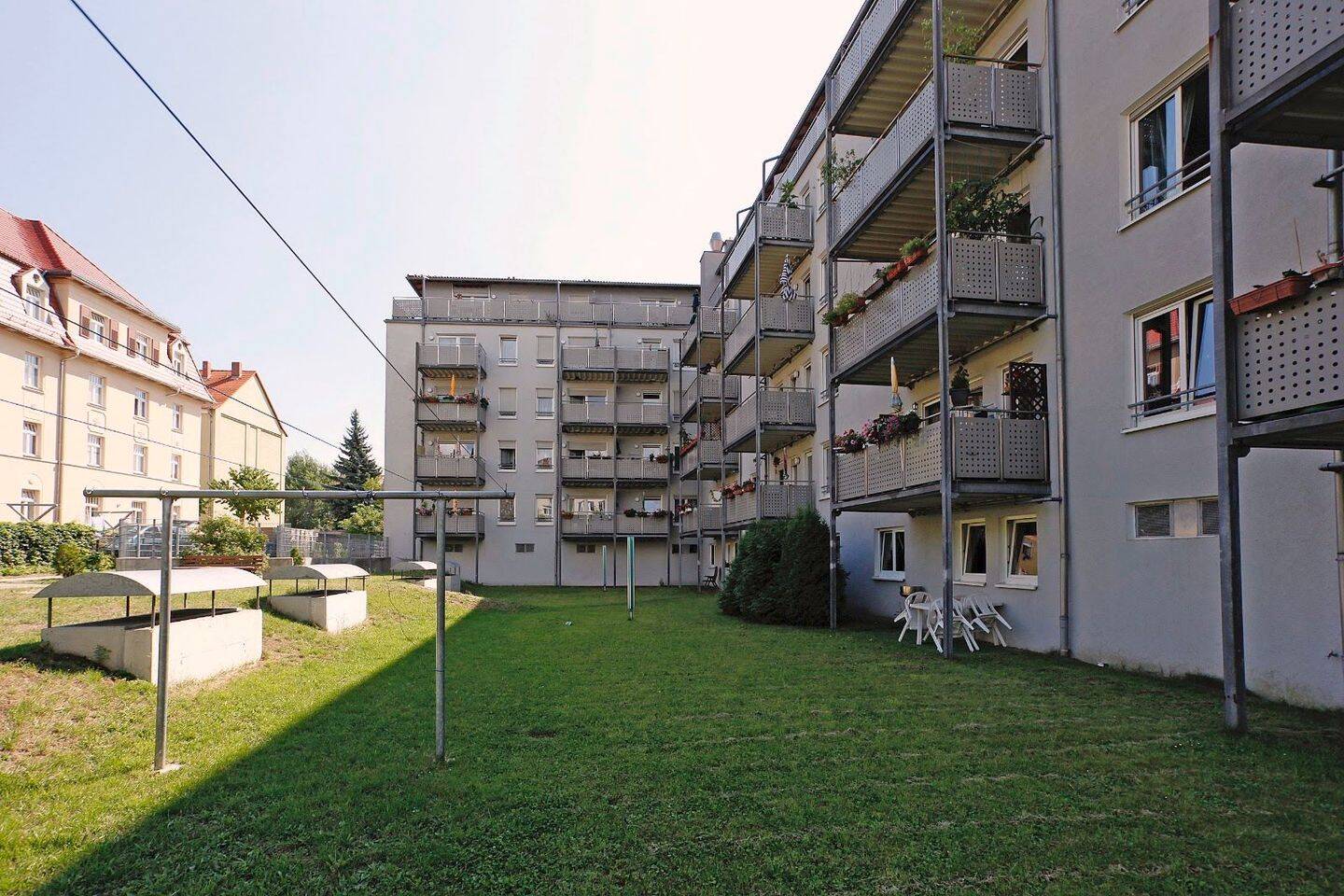 Top sanierte 3-Zimmer-Wohnung mit Balkon., 1139 Dresden (Kaditz Mickten Pieschen-Süd Trachau)