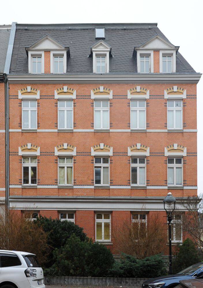 Gemütliche Dachgeschoß-Maisonette mit EBK in schöner ruhiger Lage in Pölbitz, 8058 Zwickau