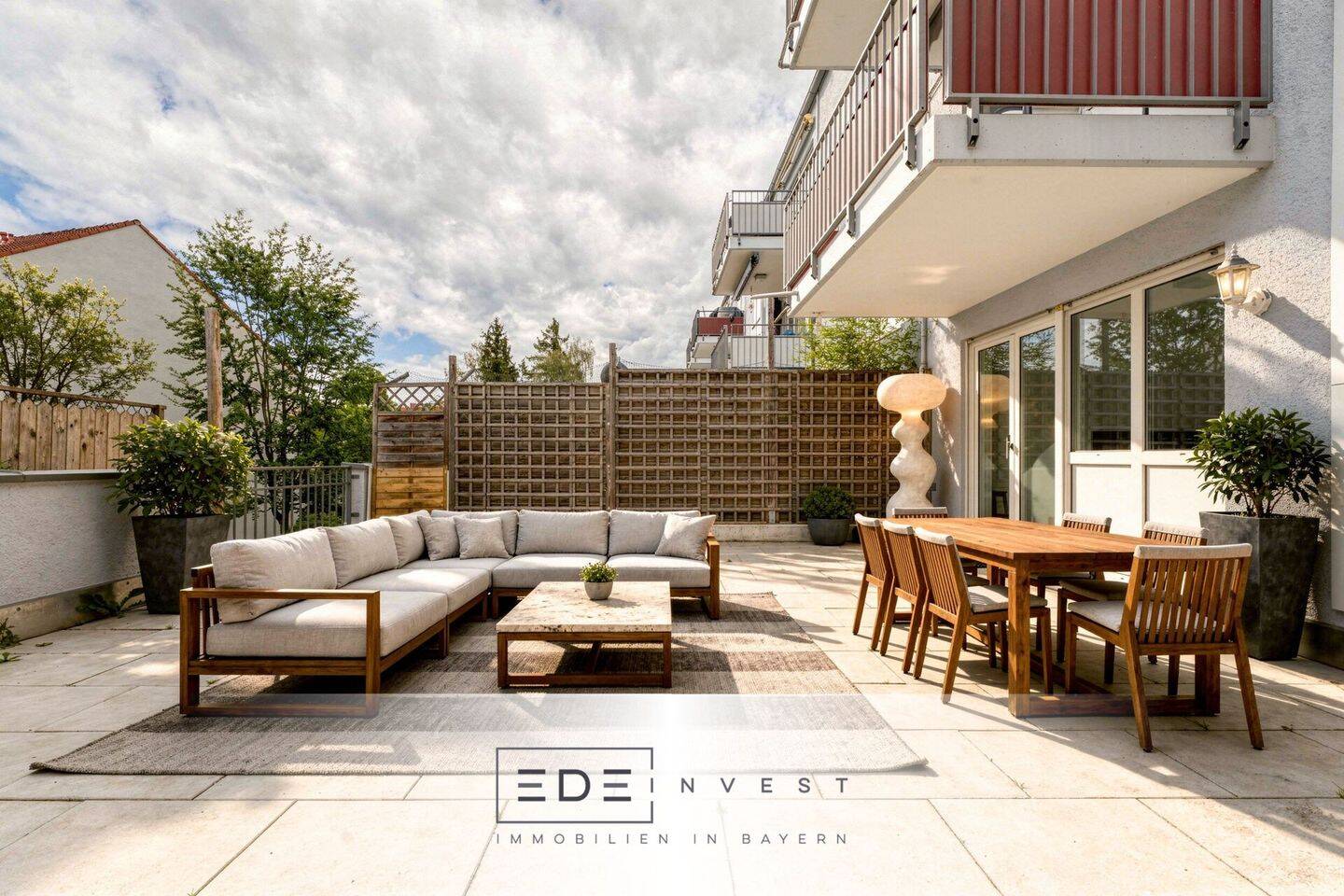3-Zimmer Wohnung mit traumhafter Terrasse, 86165 Augsburg (Lechhausen)
