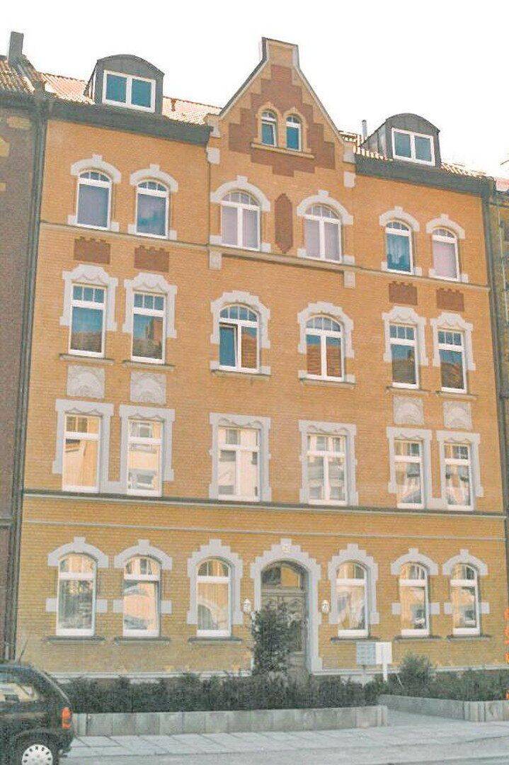 2-Zimmerwohnung mit schönem Balkon und Blick ins Grüne zu vermieten!, 99089 Erfurt (Altstadt Andreasvorstadt Berliner Platz Ilversgehofen Rieth)