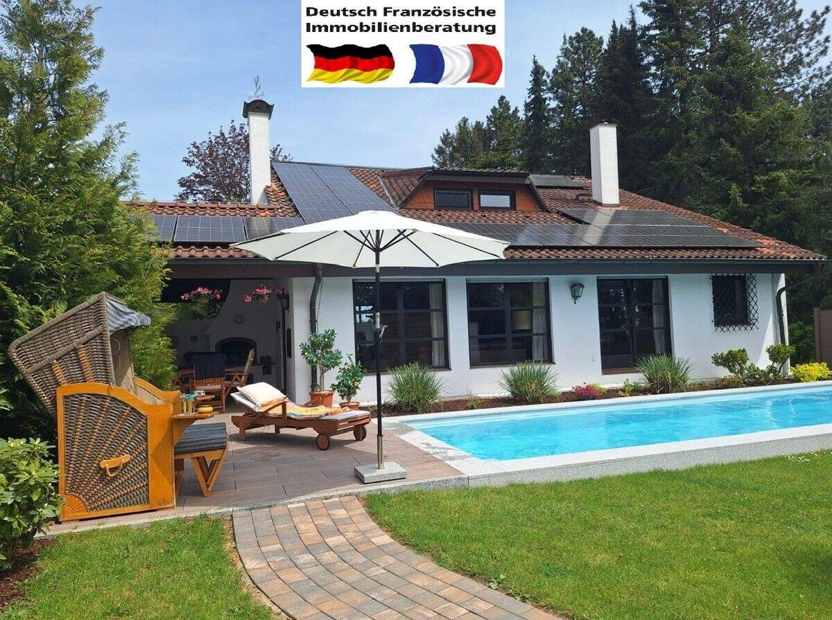 Wellness pur, Einfamilienhaus mit Pool und Saunahaus in Heckendalheim, 66399 Mandelbachtal