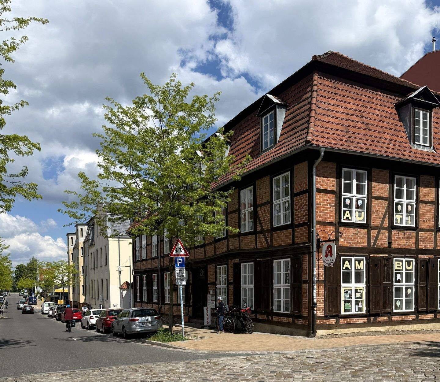 Wohnen, wo Schwerin kreativ klingt. Charmante 2,5-Zimmer-Wohnung in der Schelfstadt, 19055 Schwerin