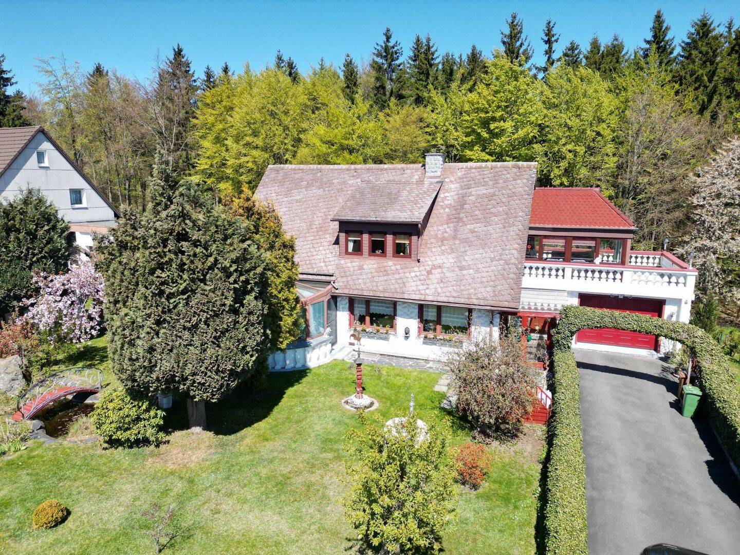 7 Zimmer, 2 Bäder & Wintergarten mit Weitblick, 95131 Schwarzenbach a. Wald