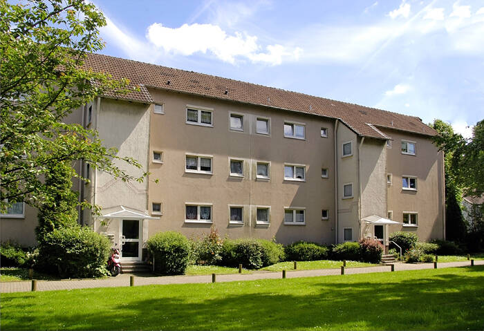 Perfekt zu Zweit oder Allein – gemütliche 2-Zimmerwohnung mit Laminatboden, 47228 Duisburg (Bergheim Friemersheim Hochemmerich Winkelhausen)