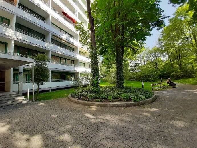schickes, neu renoviertes, ca 45 m² großes Appartement in einem sehr gepflegtem Haus zu verkaufen, 81927 München (Bogenhausen)