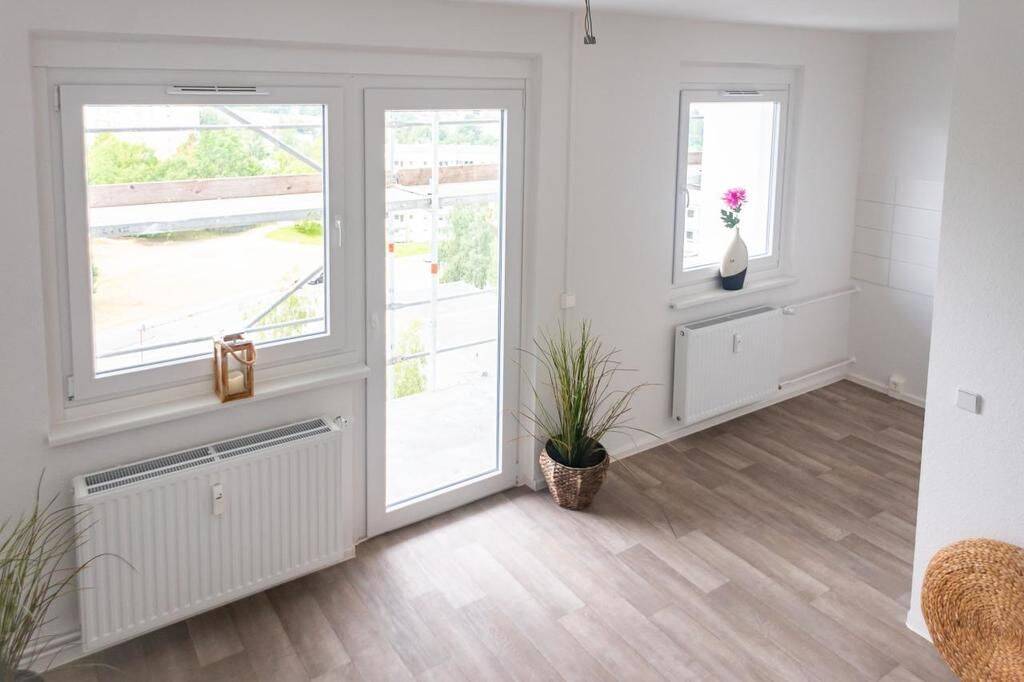 Kleine 2-Raum-Wohnung mit bodengleicher Dusche, 9123 Chemnitz