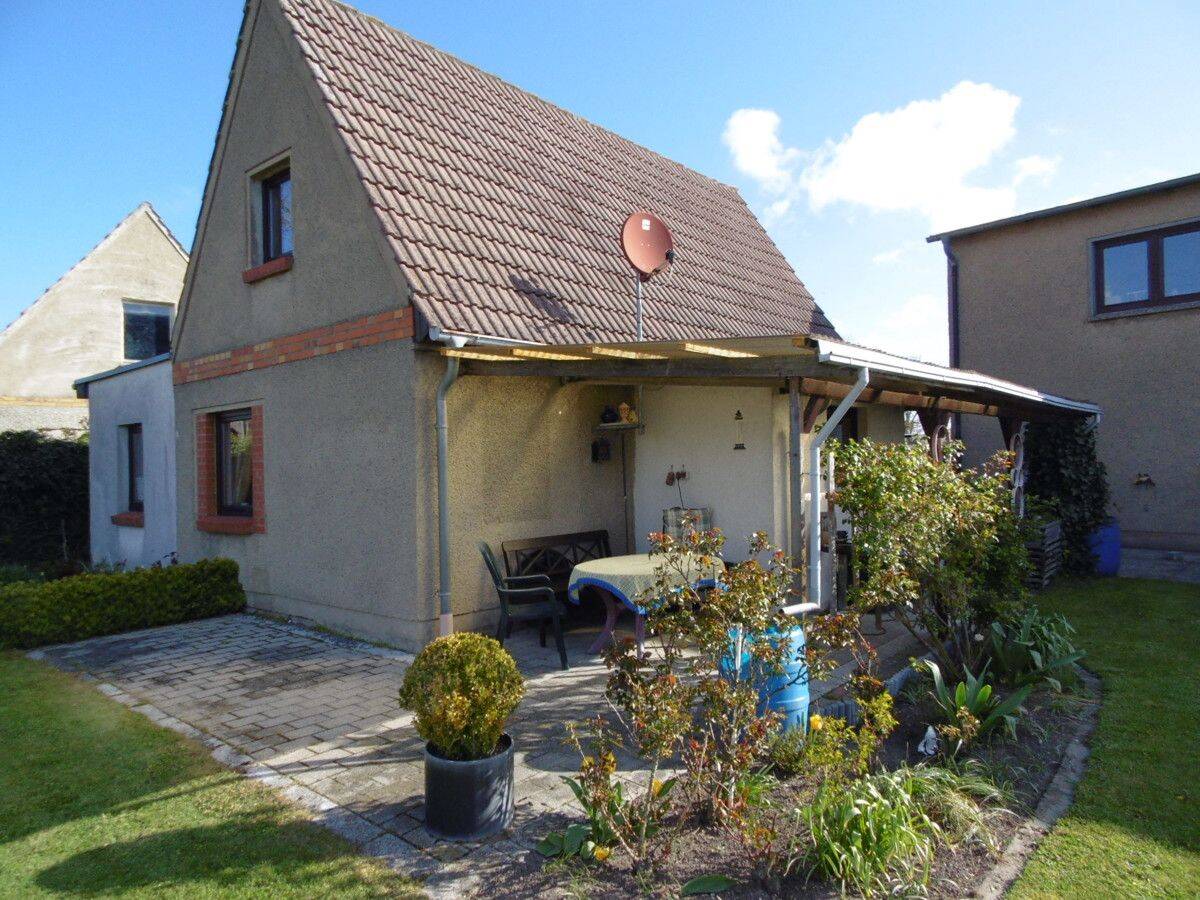 Möblierte Wohnung in idyllischem kleinen Haus – verfügbar ab Oktober 2026, 18107 Elmenhorst/Lichtenhagen (Lichtenhagen Lütten Klein)