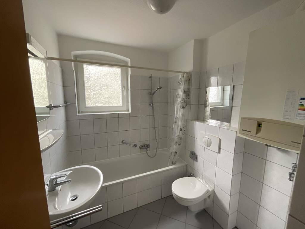 2-Zimmer-Wohnung in Wilhelmshaven City, 26382 Wilhelmshaven (Bant Heppens Innenhafen Innenstadt Siebethsburg)