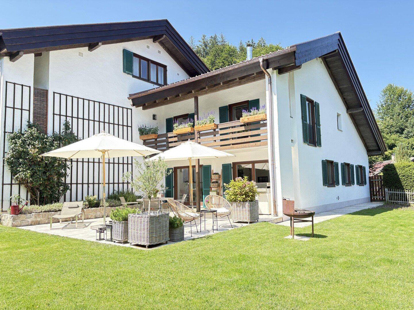 Charmantes 5 Zi. Eckhaus in Bad Wiessee, 83707 Bad Wiessee