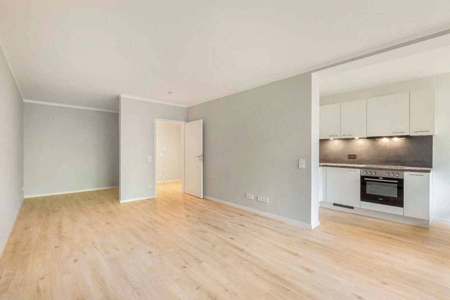 Moderne 1-Zimmer-Wohnung nach Sanierung mit Stellplatz, 41466 Neuss