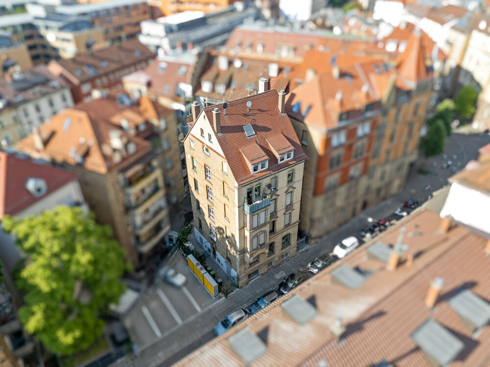 +++ „Belle Etage“ im Kernerviertel – stilvoll wohnen im klassischen Altbau +++, 70190 Stuttgart (Mitte Ost)