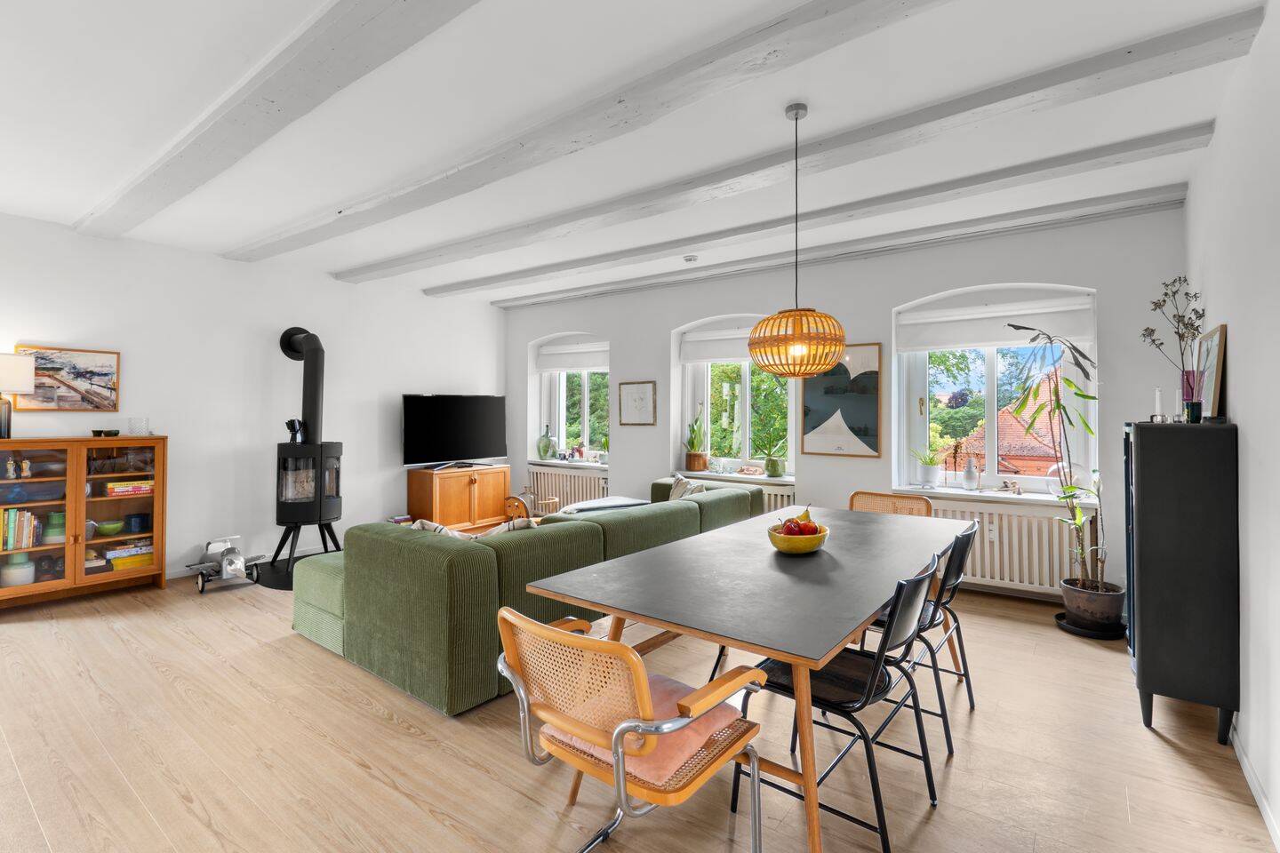 Exklusive Dachgeschosswohnung mit Kamin und großzügiger Sonnenterrasse, 14050 Berlin (Charlottenburg-Wilmersdorf)