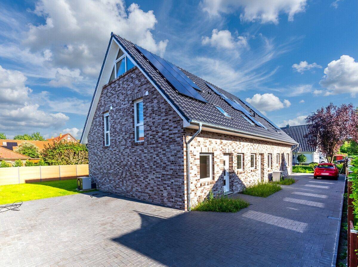 Neubau-Erstbezug! Reihenhäuser (KfW-40) in Bümmerstede!, 26133 Oldenburg (Oldb) (Kreyenbrück)