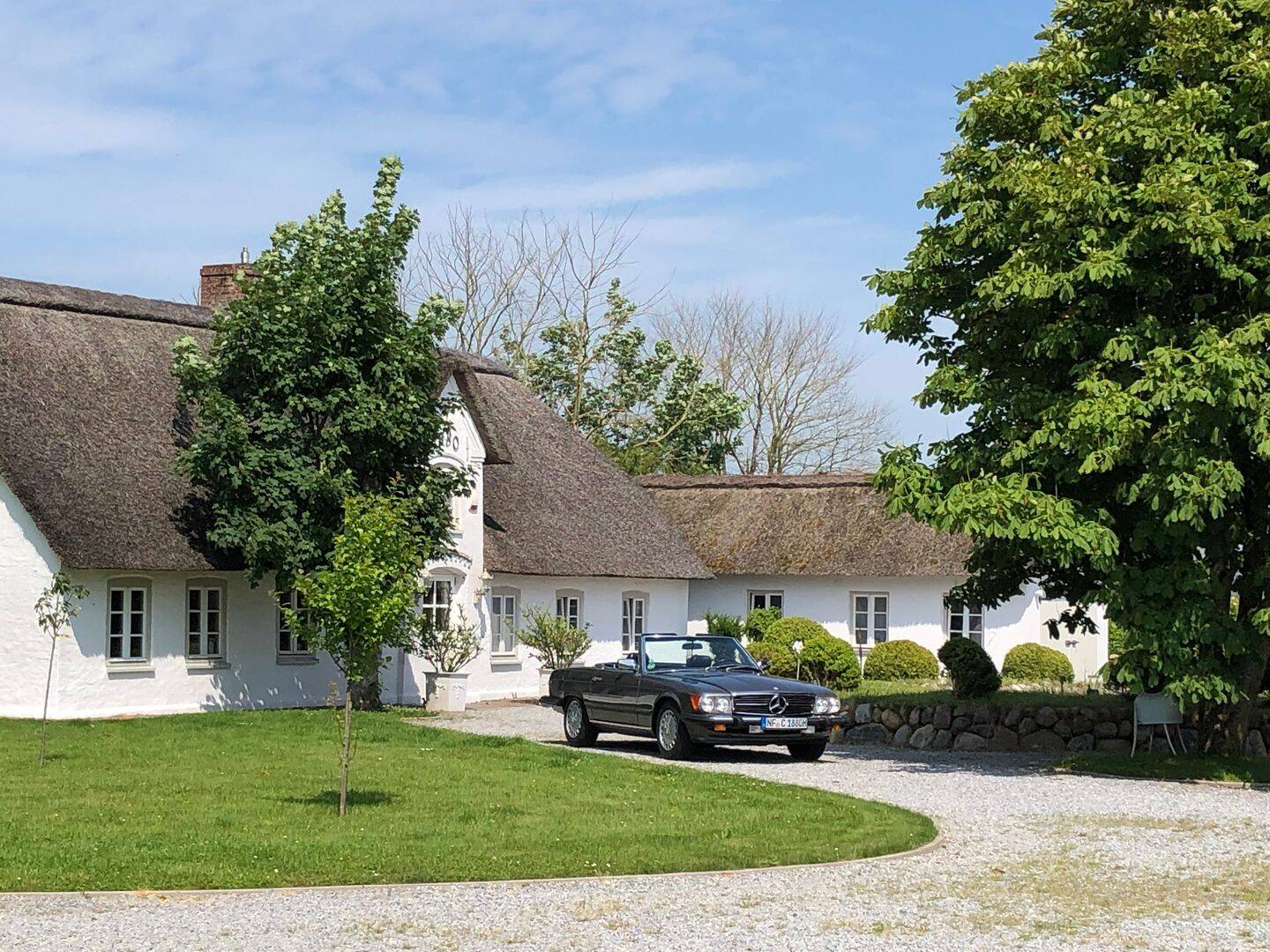 Moderne, wunderschöne 2-Zimmer-Wohnung unter Reet vor den Toren von Sylt., 25924 Klanxbüll