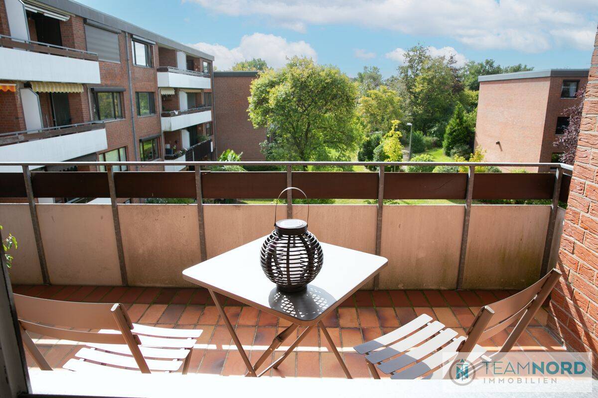 Ankommen und wohlfühlen: 3 Zimmer, Loggia & Garage mit Blick ins Grüne, 21339 Lüneburg