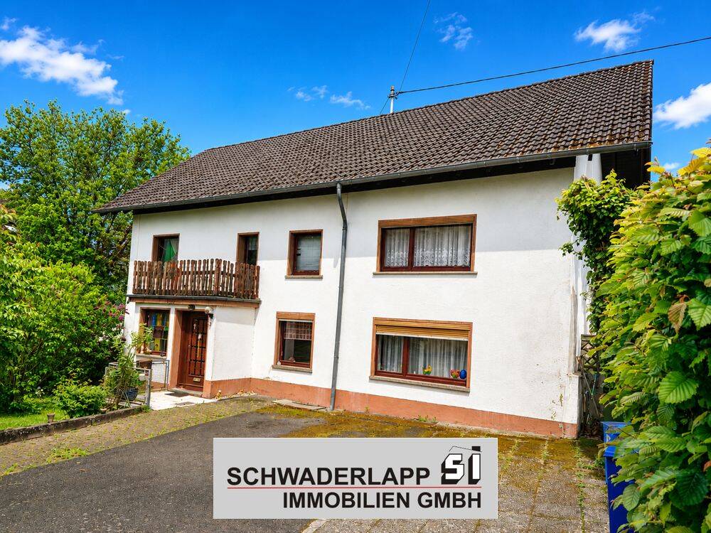 Gemütliches Einfamilienhaus mit Nebengebäude auf großem Grundstück, 56242 Marienrachdorf