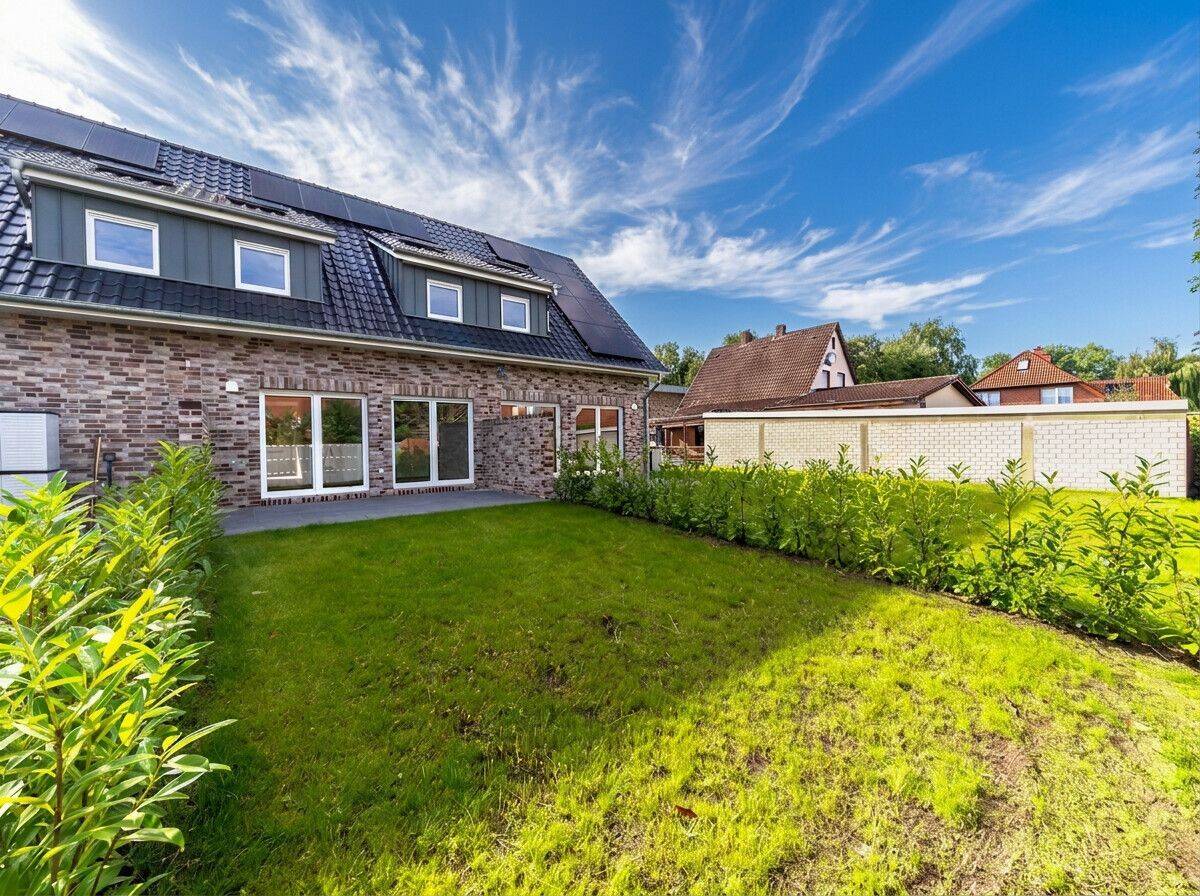 Neubau-Erstbezug! Reihenhäuser (KfW-40) in Bümmerstede!, 26133 Oldenburg (Oldb) (Kreyenbrück)