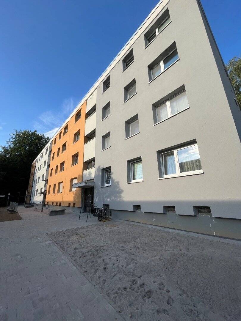 geräumige 4,5-Zimmer-Wohnung, 65199 Wiesbaden (Biebrich Dotzheim Frauenstein Wiesbaden)