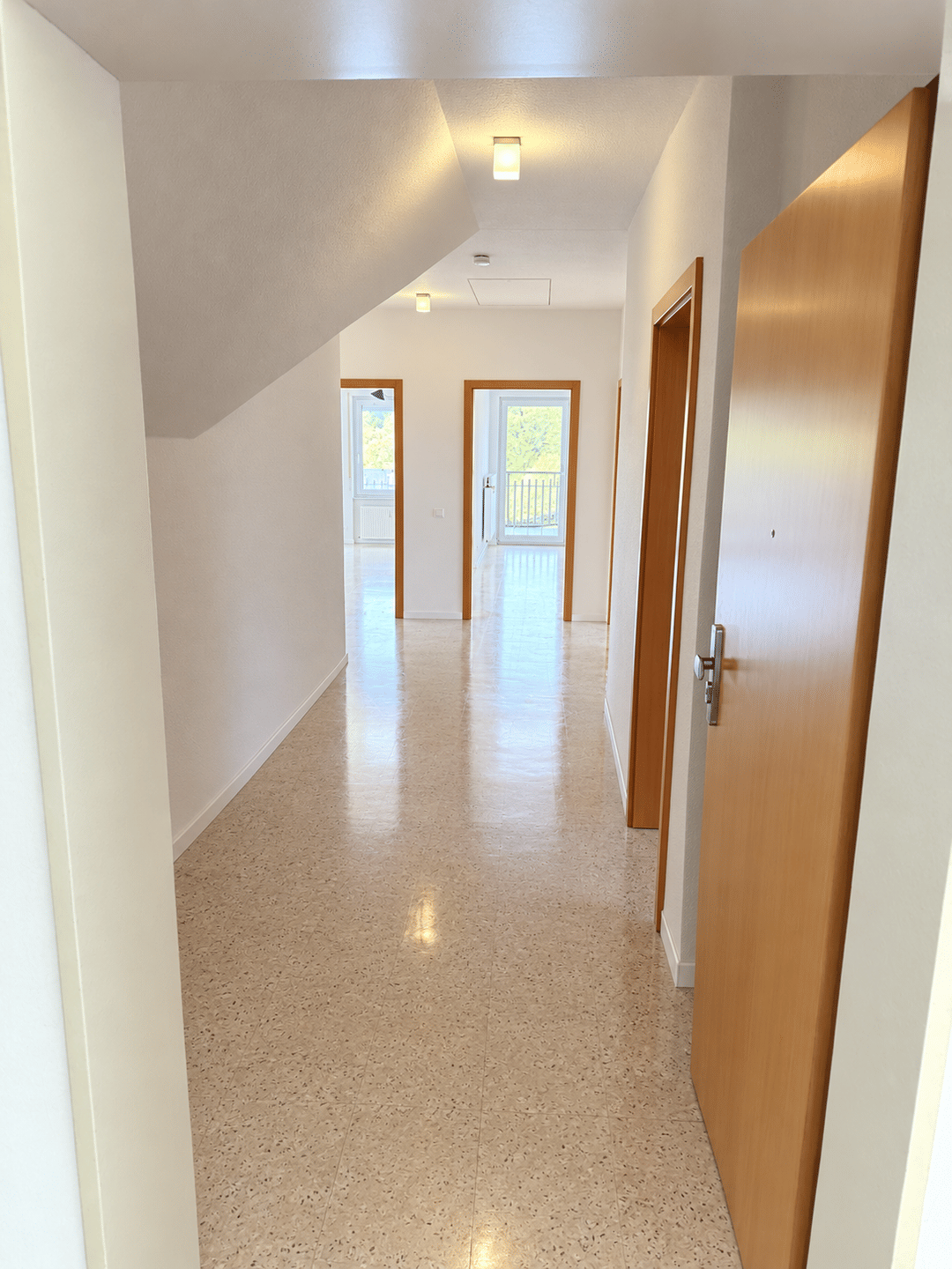 Zuhause mit viel Platz in Löwenstein, 74245 Löwenstein