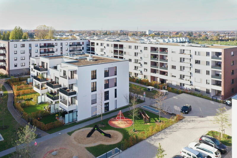 2-Zimmer-Wohnung in Düsseldorf, 40549 Düsseldorf (Heerdt Oberkassel)