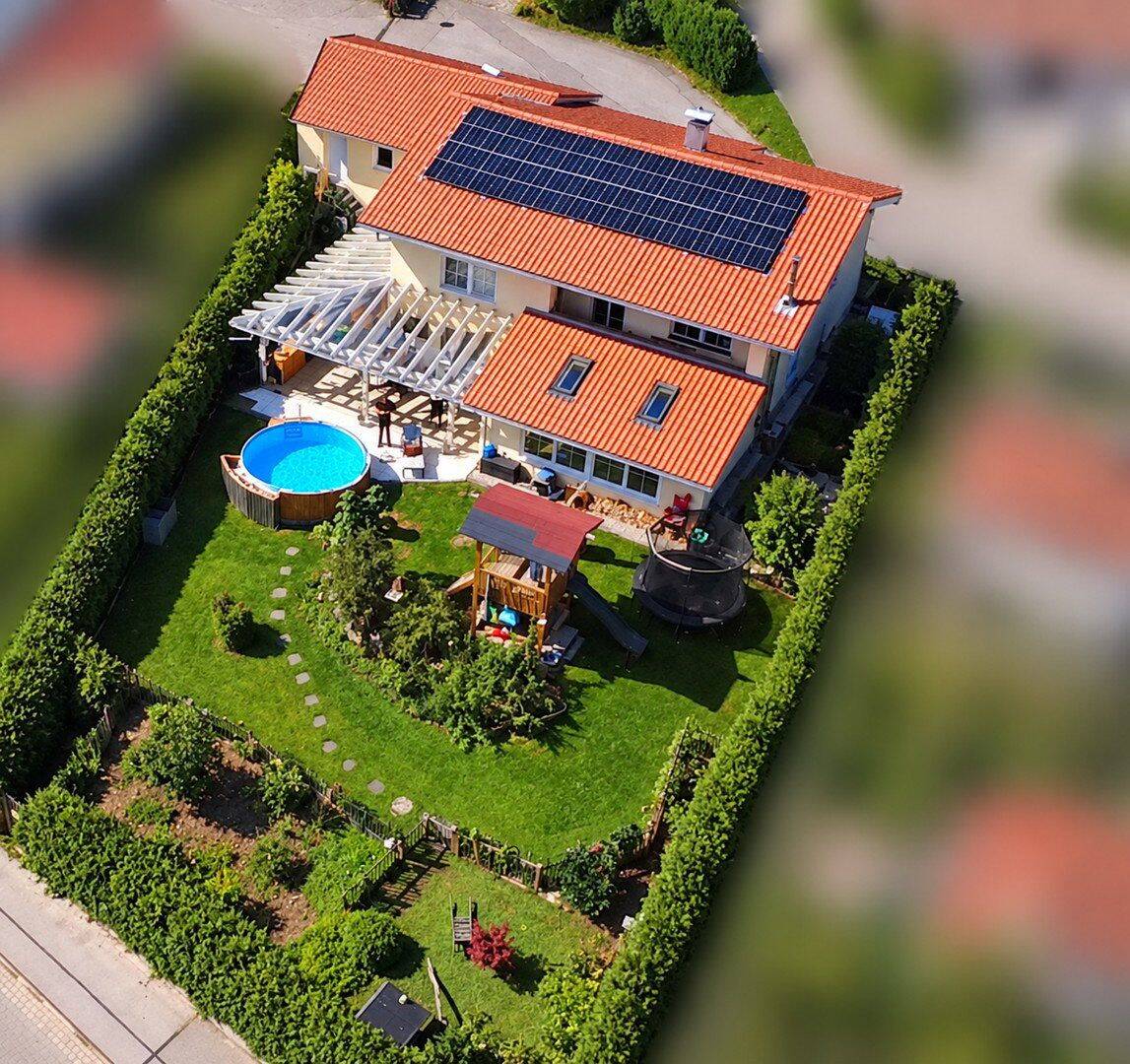 Charmantes Einfamilienhaus mit großem Garten, Pool & Sauna in Siegsdorf, 83313 Siegsdorf