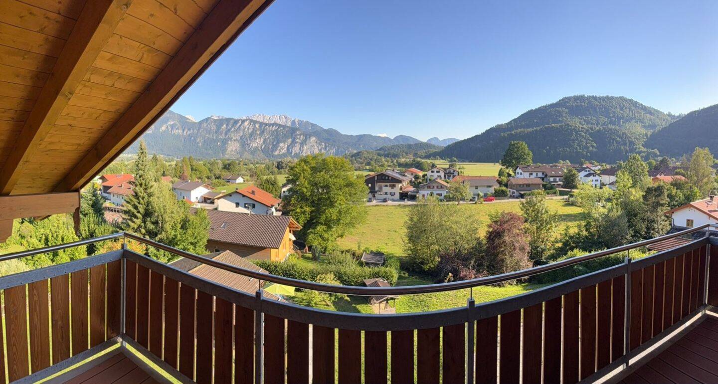 Wohnen, wo andere Urlaub machen – hochwertiger Erstbezug mit Berg, 83088 Kiefersfelden