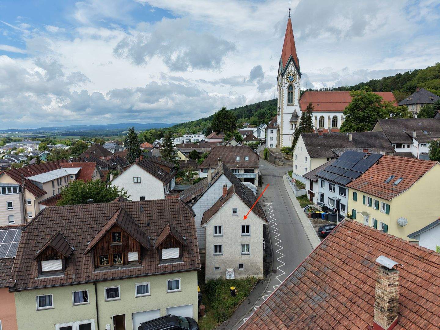 Ein Haus für den Preis für eine Wohnung! Herziges Reiheneckhaus auf 4 Stockwerke verteilt. Sofort frei!, 78262 Gailingen am Hochrhein