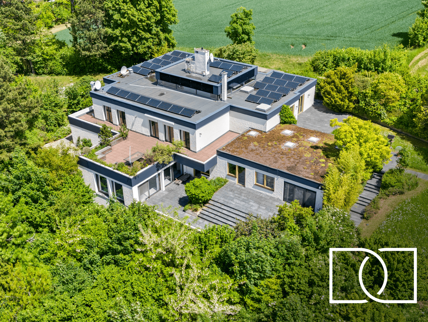 Alleinlage mit Panoramablick! Luxuriöse Architektenvilla mit Schwimmhalle und 7.847 m² Grundstück, 91338 Igensdorf