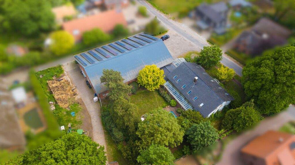Idyllische Reitanlage mit Wohnhaus, Gästezimmern und Wirtschaftsgebäuden, 27612 Loxstedt