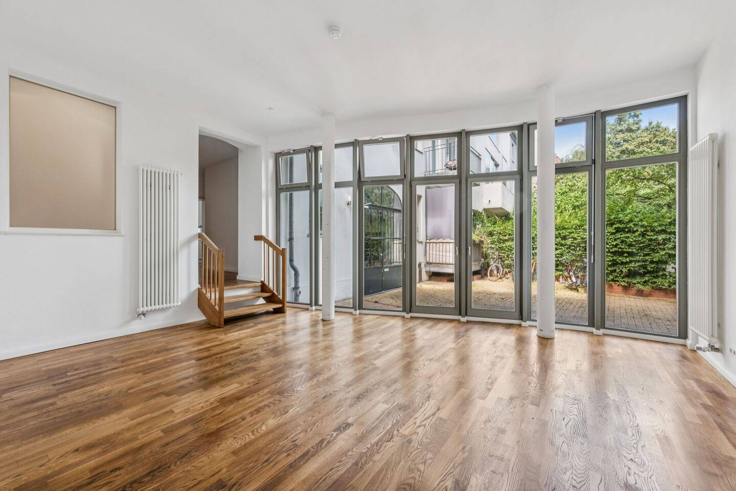 Großzügige 2-Zimmer-Erdgeschosswohnung nahe dem Scheunenviertel, 10119 Berlin (Mitte Prenzlauer Berg)