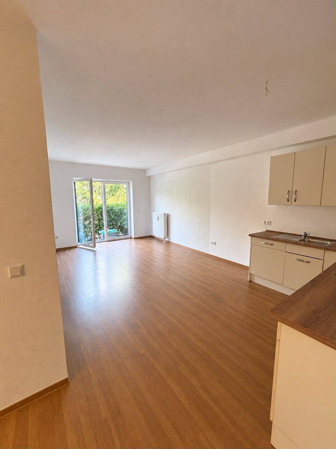Gemütliche 2 Zimmer Wohnung mit Terasse, 49082 Osnabrück (Kalkhügel Nahne Schölerberg Sutthausen)