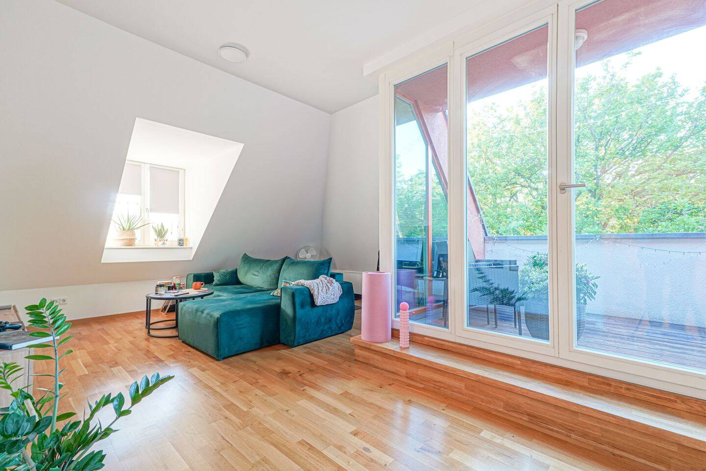 Licht, Luft & Luxus über Berlin – Traumhafte Dachgeschosswohnung mit Weitblick in Moabit, 10559 Berlin (Mitte Moabit Tiergarten)