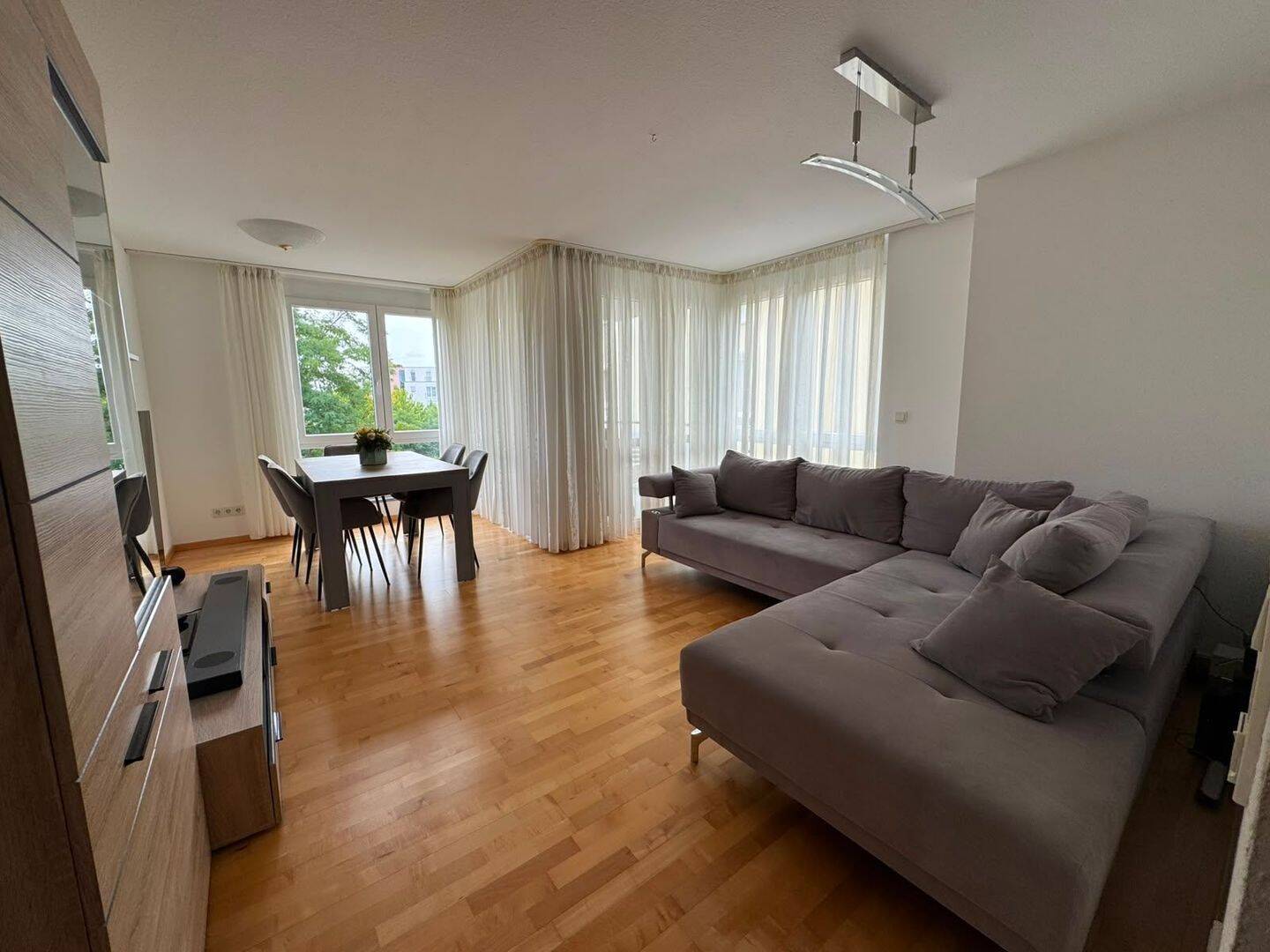 Vaubanpark, 60 qm und Tiefgaragenplatz, 66740 Saarlouis