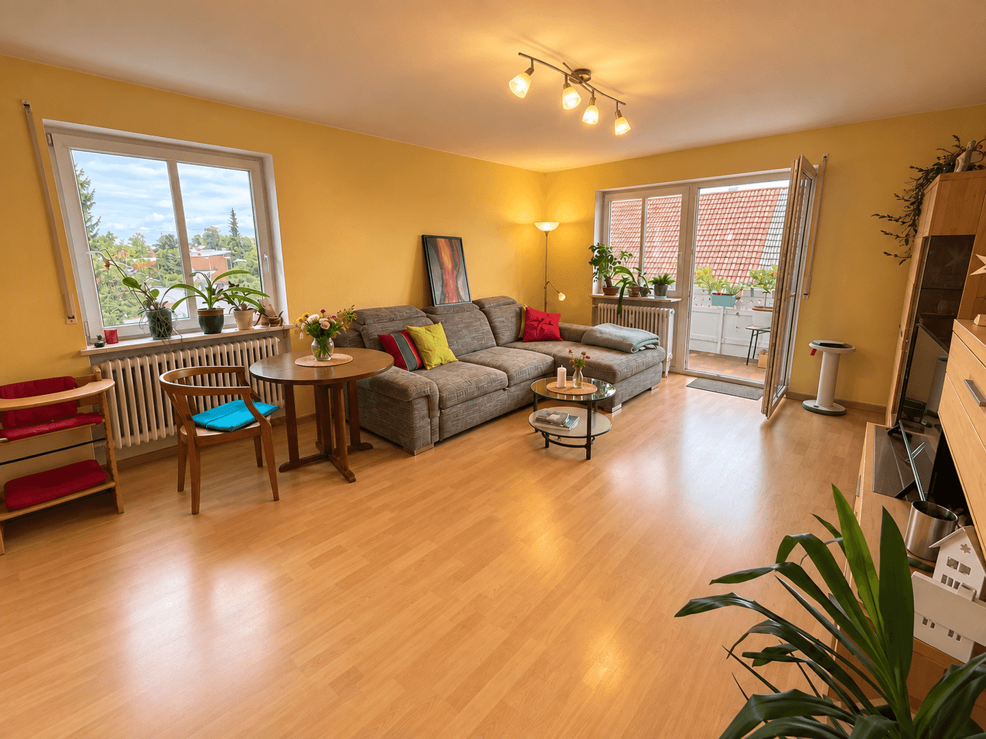 ?? Großzügige 2-Zimmer-Wohnung mit Südbalkon, 85435 Erding