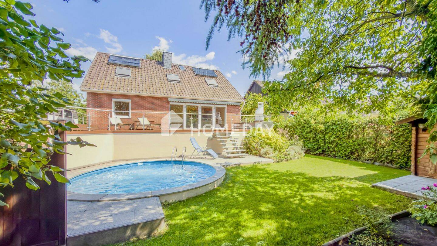 Familienfreundliches Einfamilienhaus mit großem Garten, Pool und privatem Wellnessbereich, 12355 Berlin (Neukölln Kolonie Platanenblick Rudow Siedl. An der Rudower Höhe)