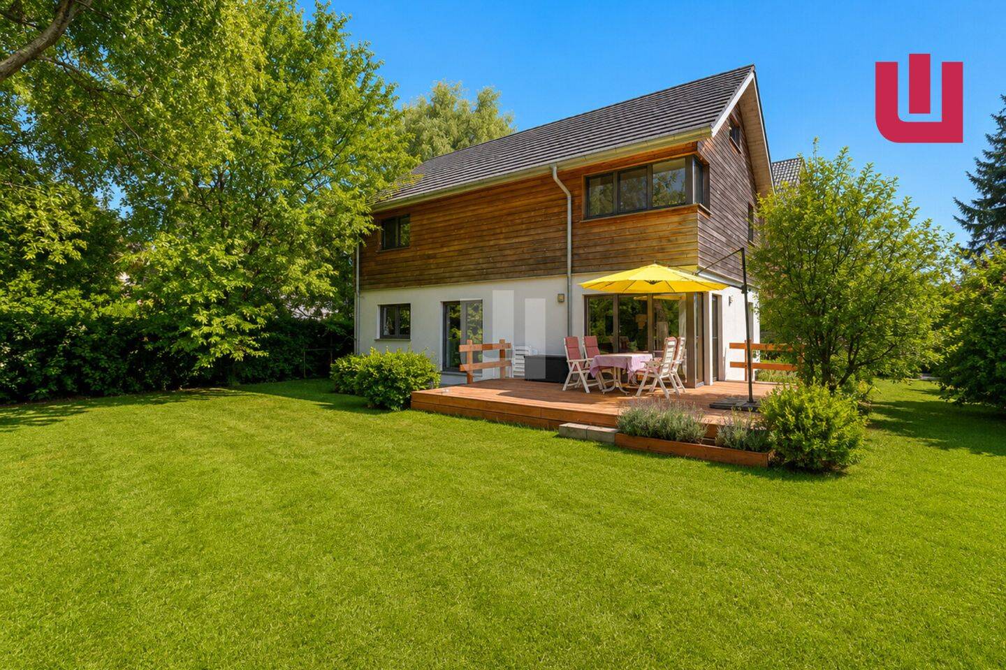 WINDISCH – Traumhaftes, energieeffizientes EFH auf großem Grundstück in Ortsrandlage – frei ab 08/27, 82194 Gröbenzell