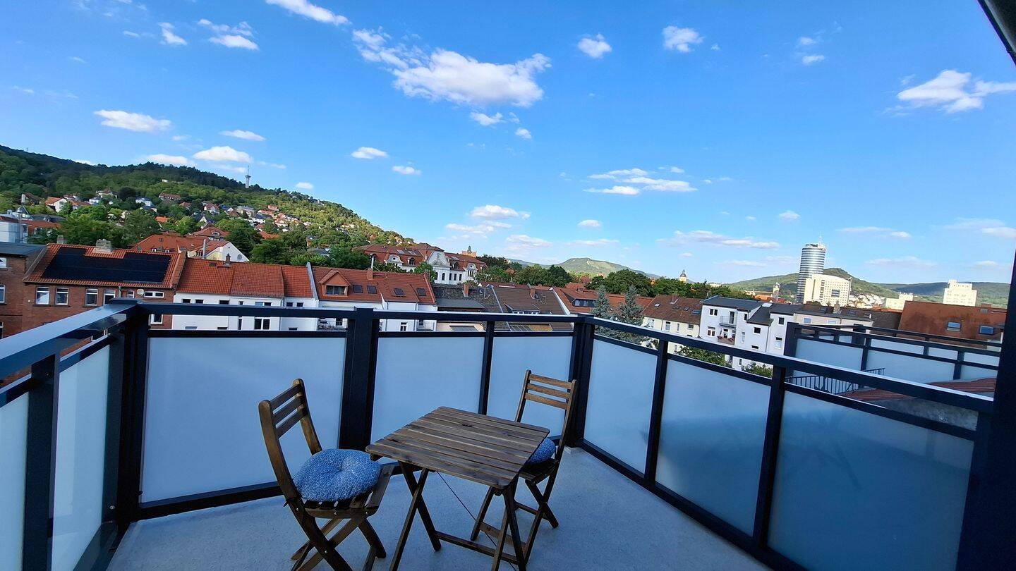 Stilvolles All-Inclusive-Apartment mit großem Balkon in Jena (07743), 7743 Jena