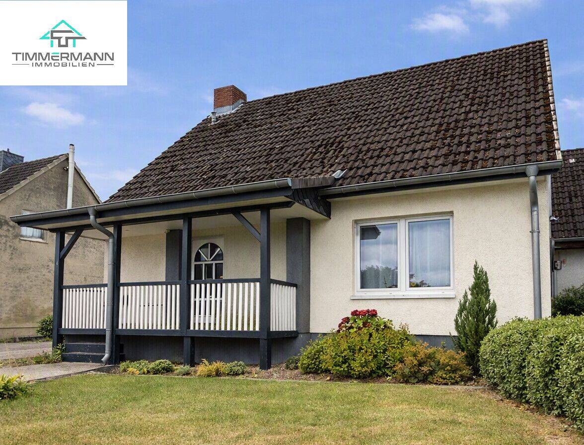 Charmantes Doppelhaus in Zarpen, 23619 Zarpen