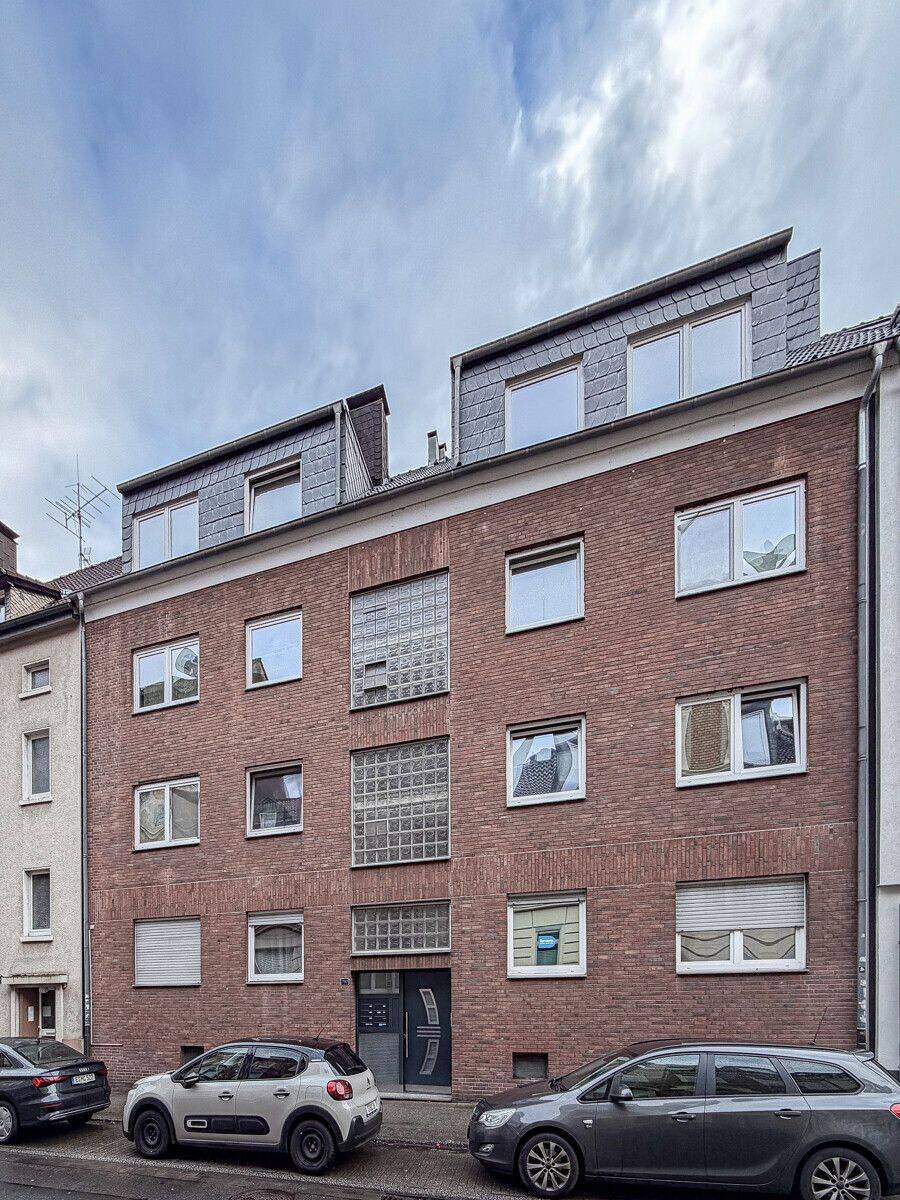 Zwischen Alltag und Rückzug – Balkonwohnung im 2. OG in Essen-Steele, 45276 Essen (Steele)