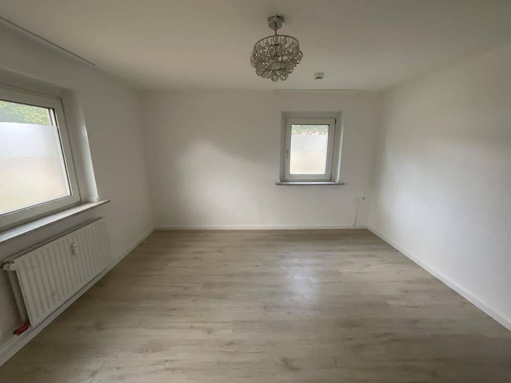 Attraktive 2-Zimmer-Etagenwohnung in Herten mit neuem Duschbad, 45699 Herten