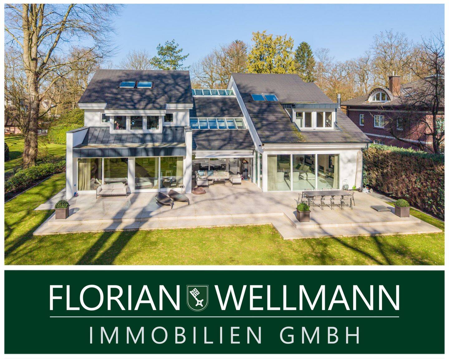 Bremen – Oberneuland | Spektakuläres Architektenhaus mit Innenpool in Toplage – 2025 komplett saniert und modernisiert, 28355 Bremen (Oberneuland)