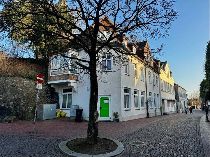 Großzügige 5-Zimmer-Eigentumswohnung mit 2 Dachterrassen, 25548 Kellinghusen
