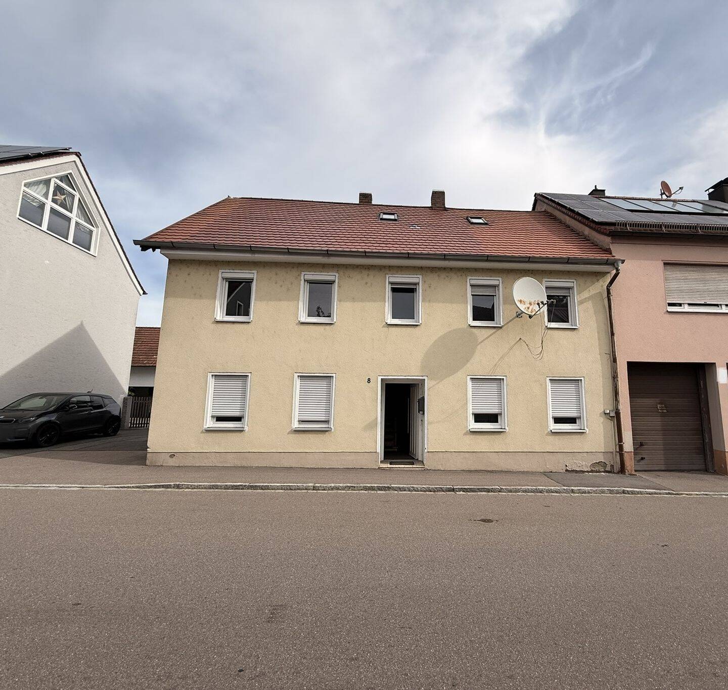 Sanierungsbedürftiges Wohnhaus mit großzügigem Raumangebot zu verkaufen!, 92431 Neunburg vorm Wald