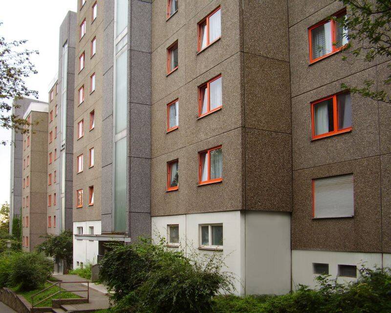 Renovierte 2-Zimmerwohnung – Gepflegt & Helle Räume!, 65199 Wiesbaden (Biebrich Dotzheim Frauenstein Wiesbaden)